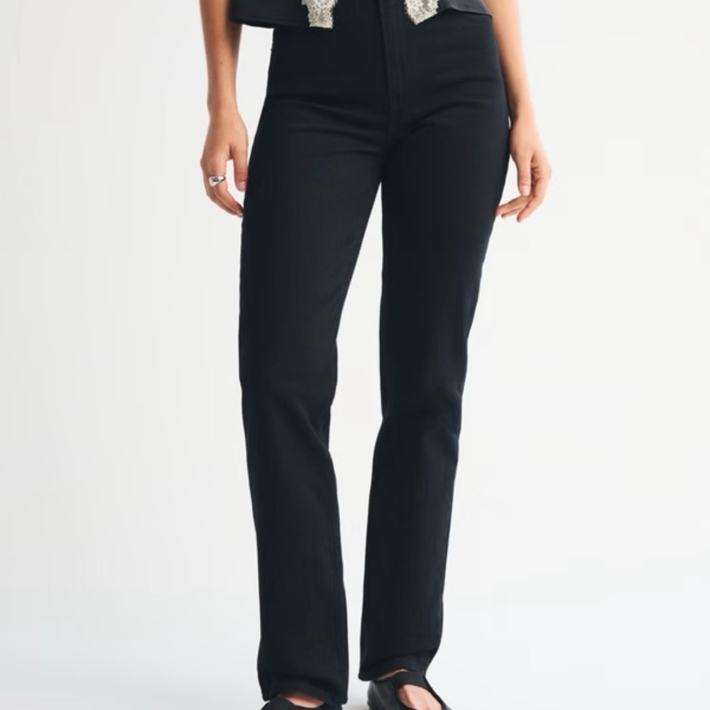 Abercrombie & Fitch Black Women's Straight Leg Jeans